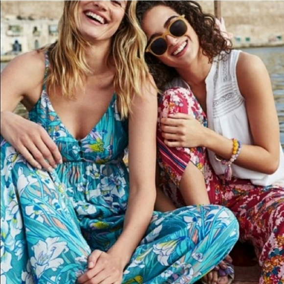 Anthropologie Akemi + Kin Baton Rouge Jumpsuit (M) - Picture 3 of 8